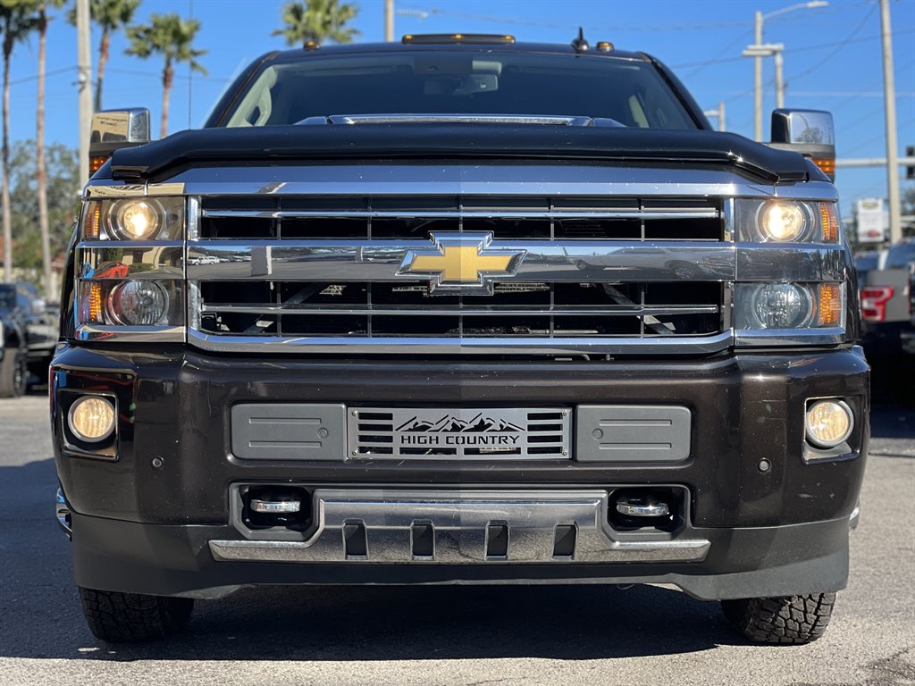2018 Chevrolet Silverado 3500 High Country photo