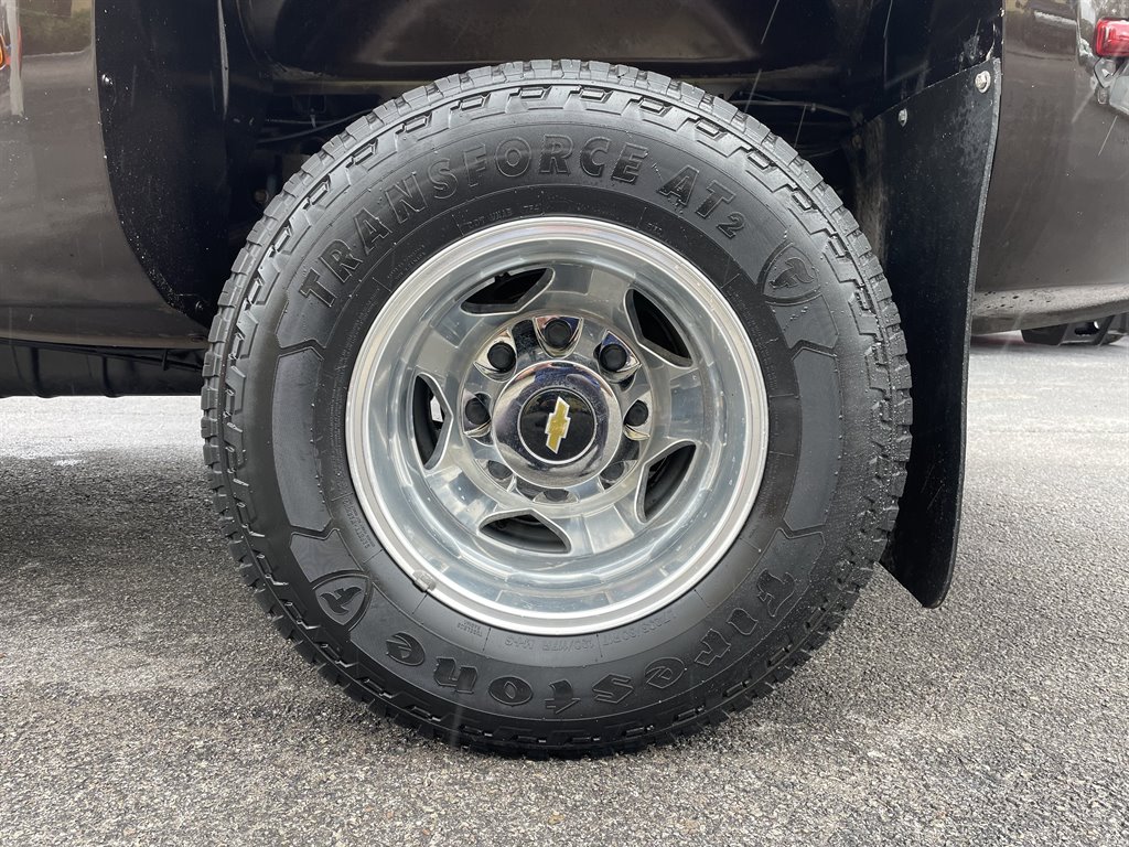 2018 Chevrolet Silverado 3500 High Country photo
