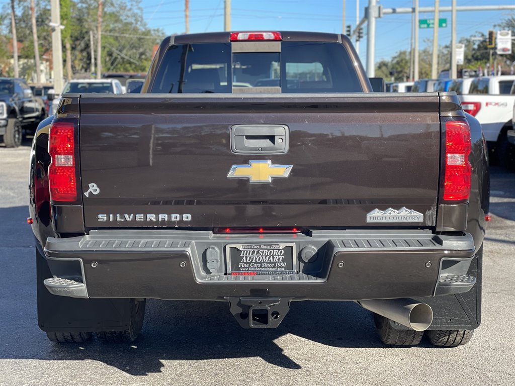2018 Chevrolet Silverado 3500 High Country photo