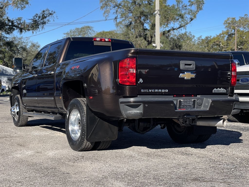 2018 Chevrolet Silverado 3500 High Country photo