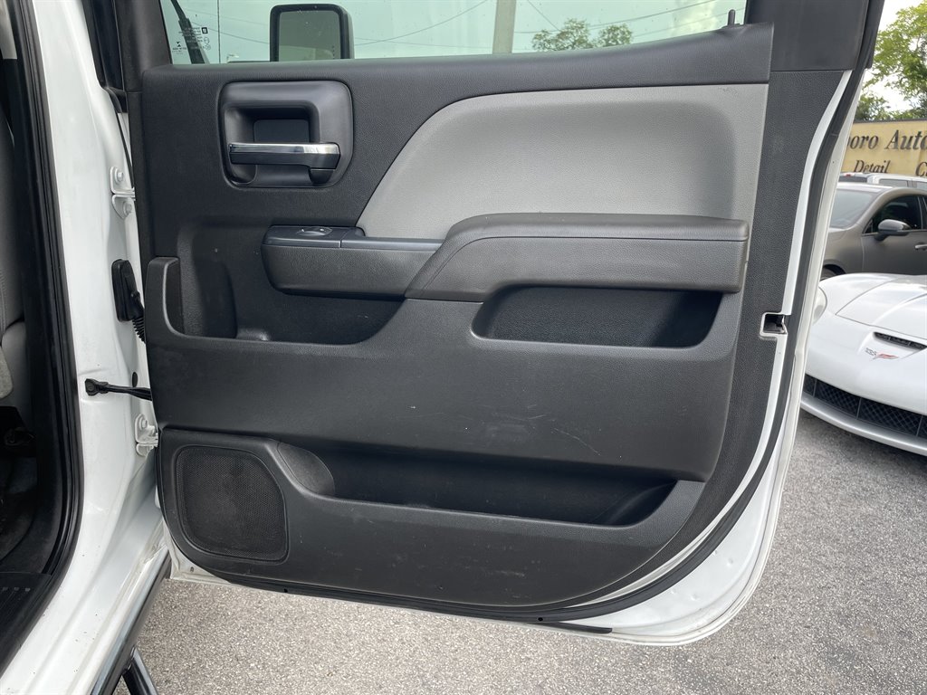 2017 Chevrolet Silverado - $29,999