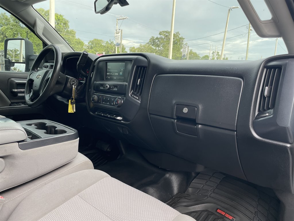 2017 Chevrolet Silverado - $29,999