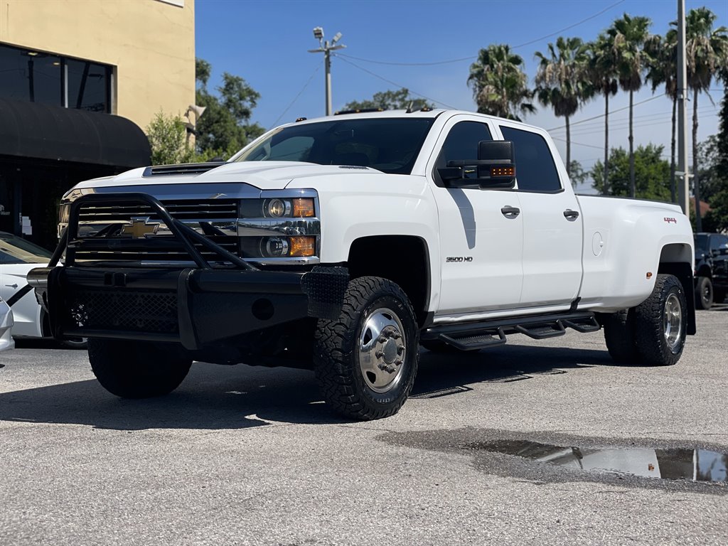 2017 Chevrolet Silverado - $29,999