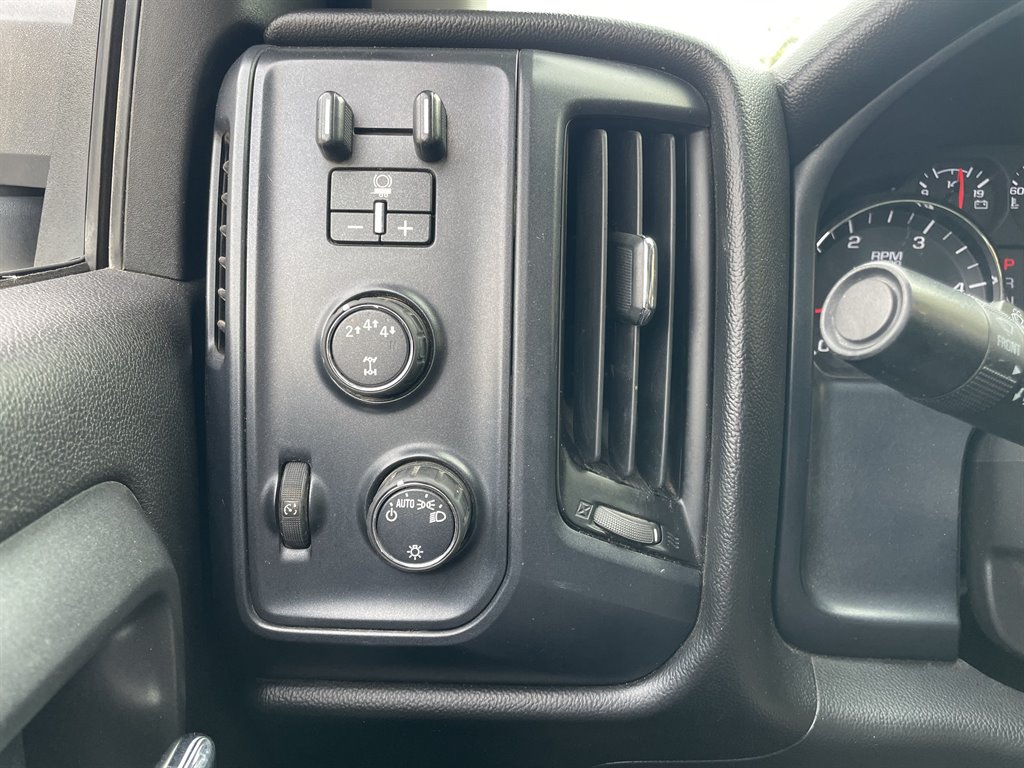 2017 Chevrolet Silverado - $29,999