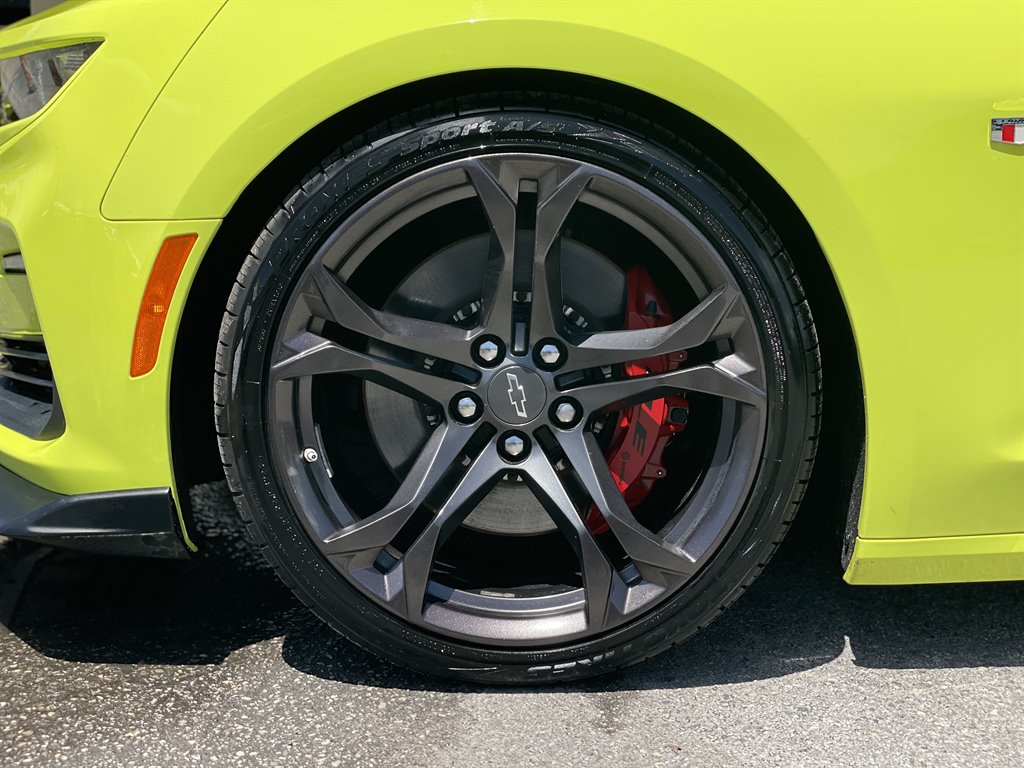 2020 Chevrolet Camaro - $46,999