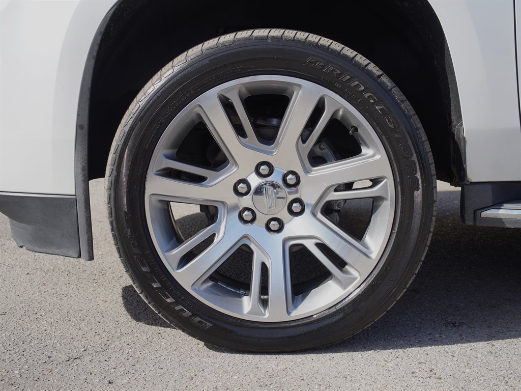 2016 Cadillac Escalade - $17,999