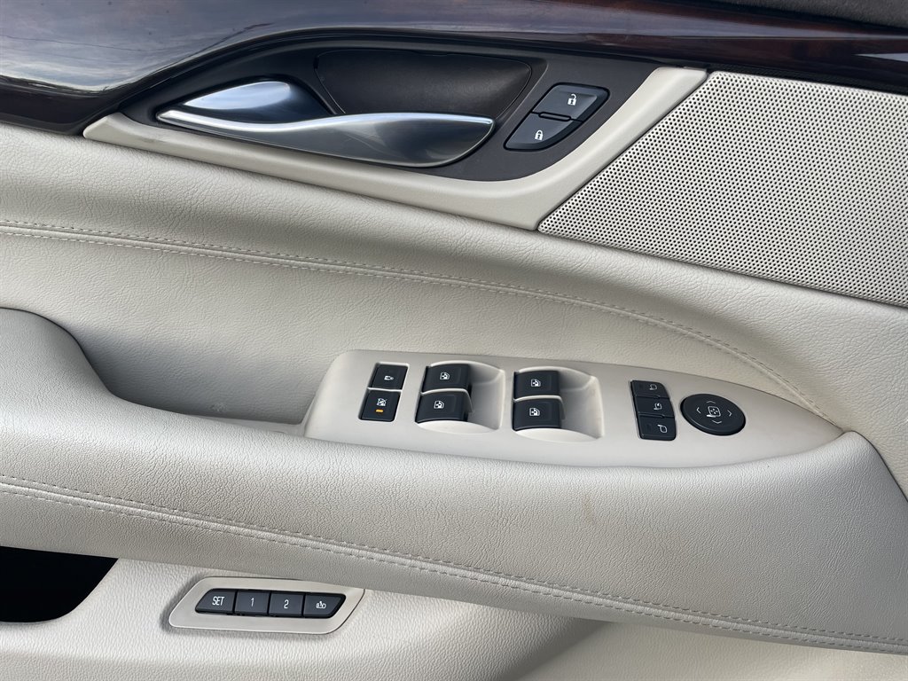 2016 Cadillac Escalade - $17,999