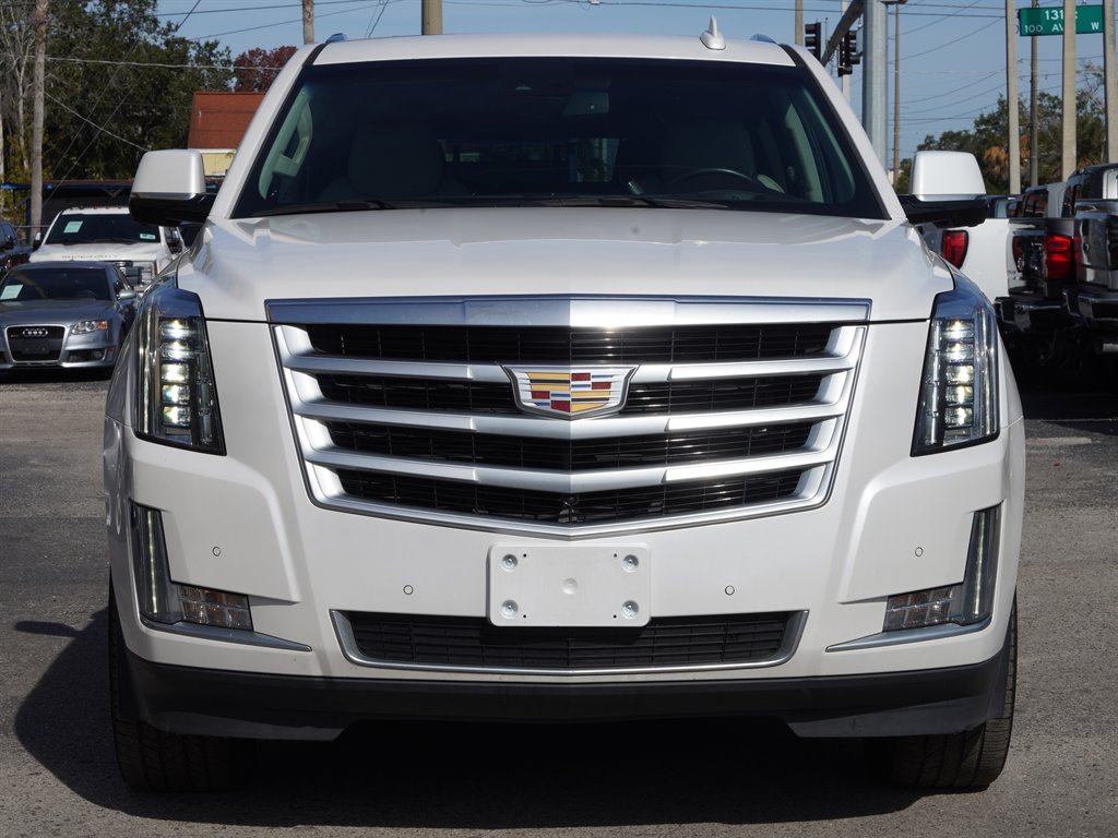 2016 Cadillac Escalade - $17,999