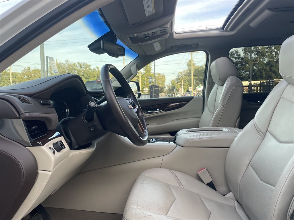 2016 Cadillac Escalade - $17,999