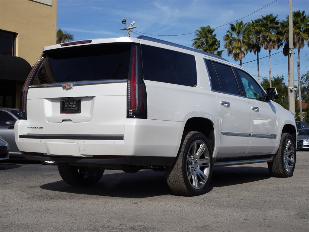 2016 Cadillac Escalade - $17,999