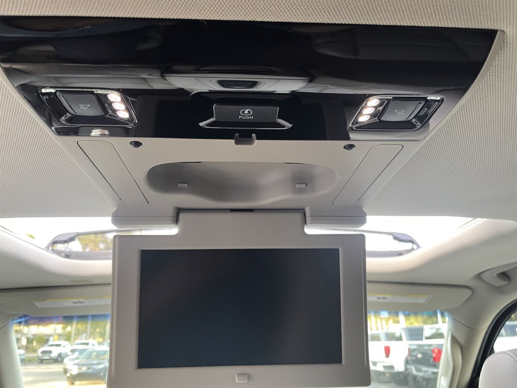 2016 Cadillac Escalade - $17,999