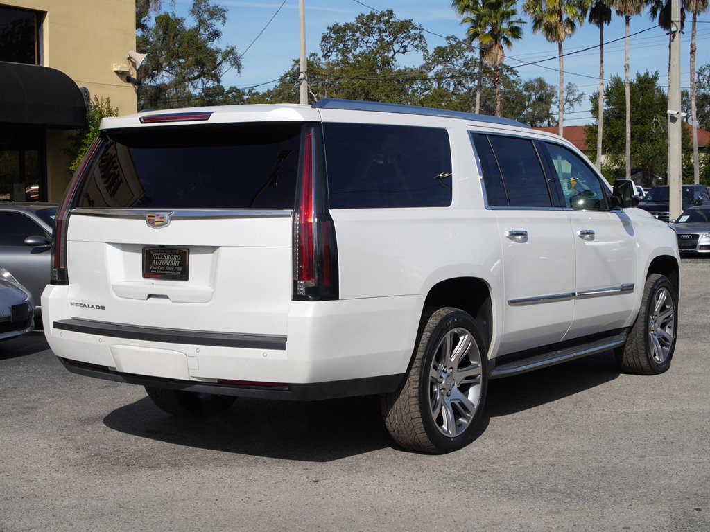 2016 Cadillac Escalade - $17,999
