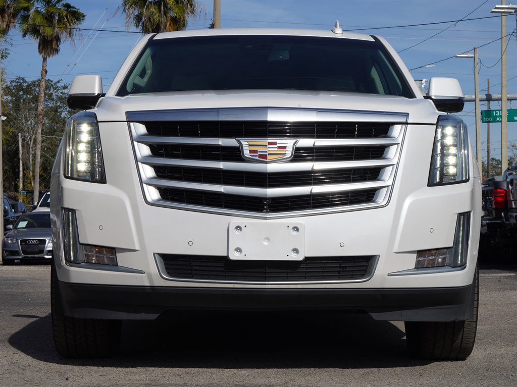 2016 Cadillac Escalade - $17,999
