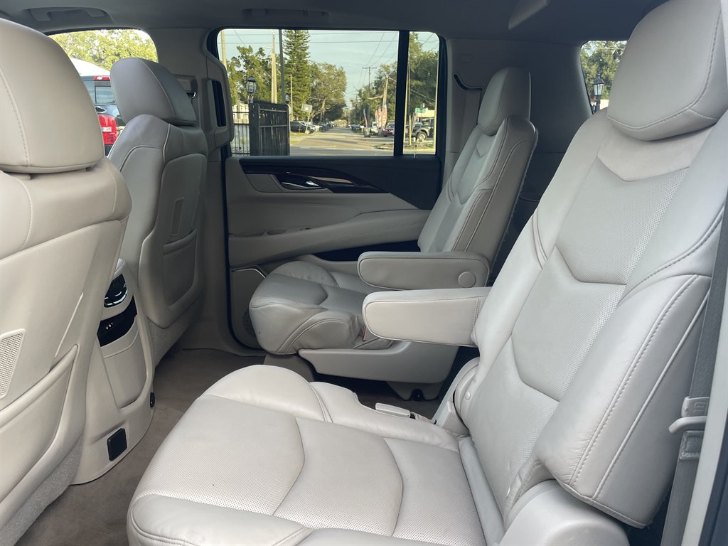 2016 Cadillac Escalade - $17,999