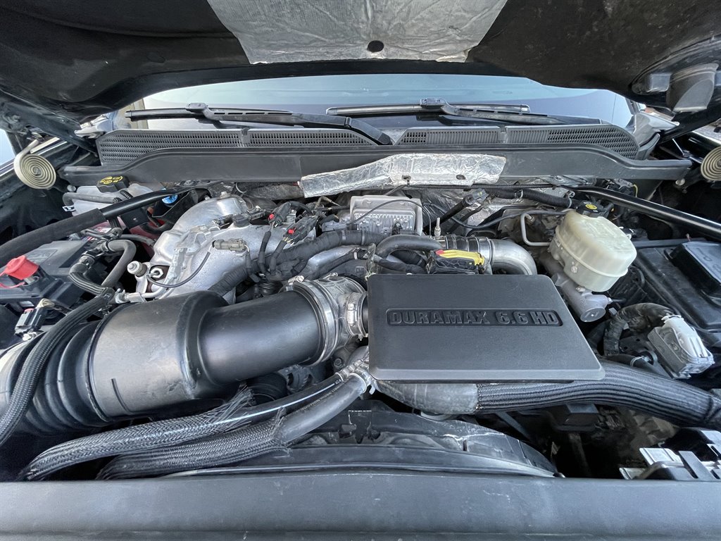 2017 Chevrolet Silverado 3500 High Country photo