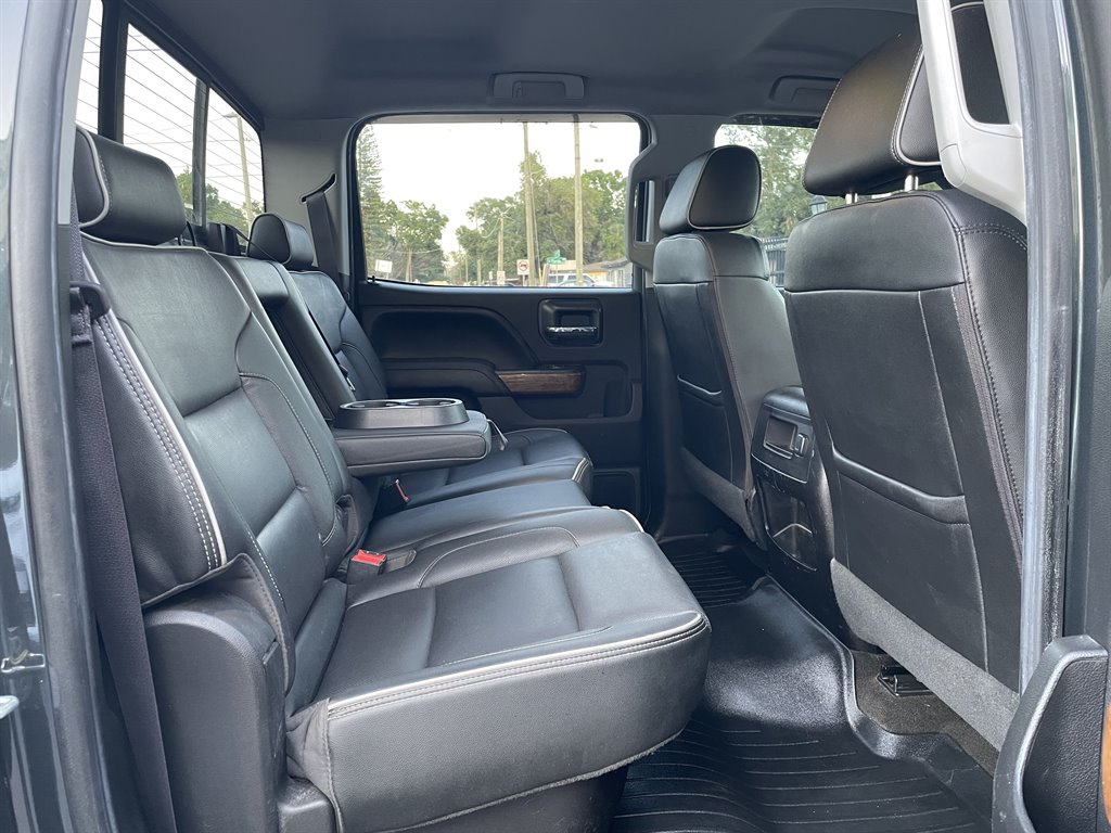 2017 Chevrolet Silverado 3500 High Country photo