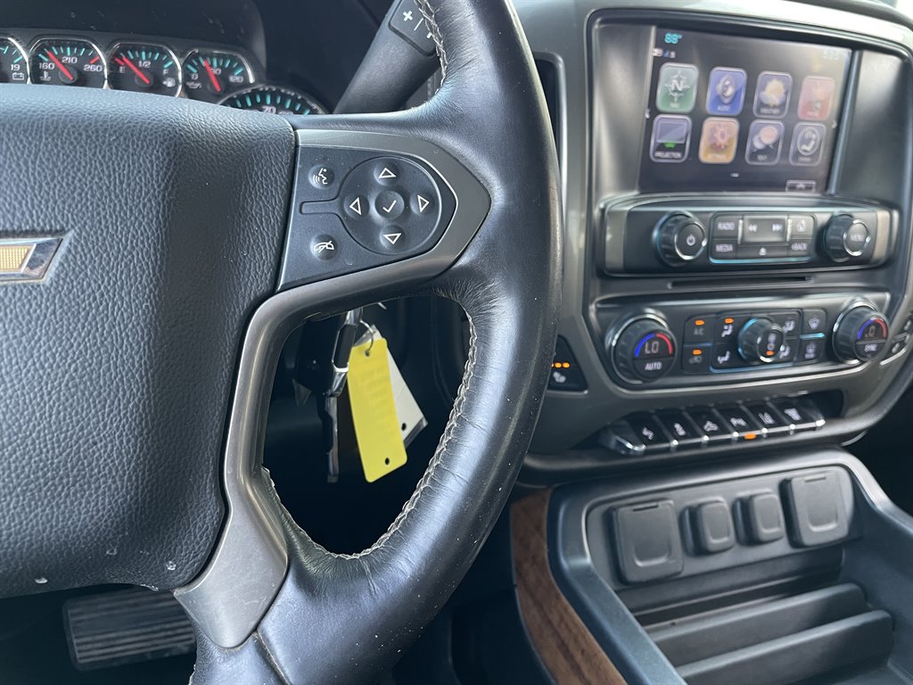 2017 Chevrolet Silverado 3500 High Country photo