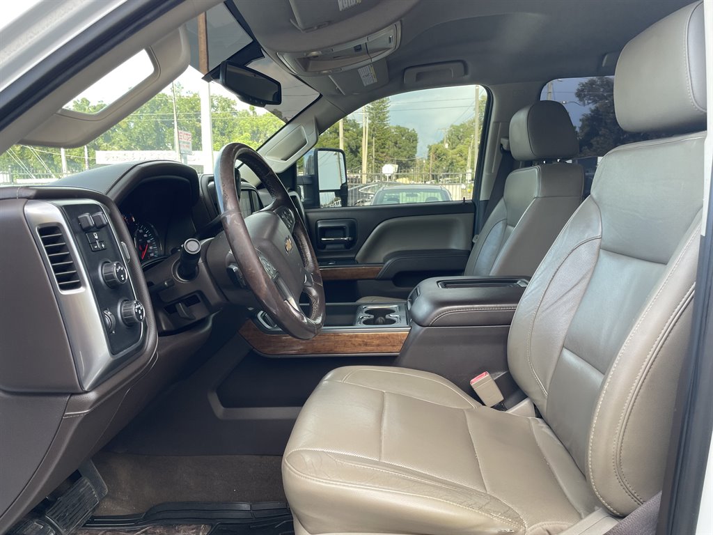 2017 Chevrolet Silverado - $29,999