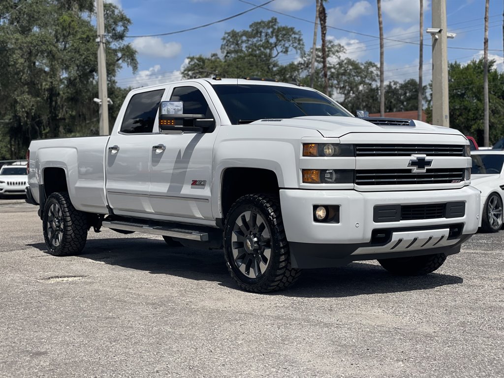 2017 Chevrolet Silverado - $29,999