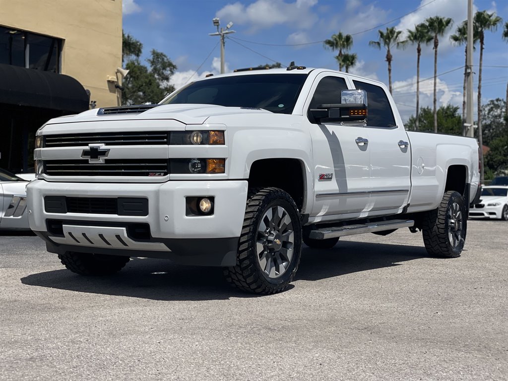2017 Chevrolet Silverado - $29,999