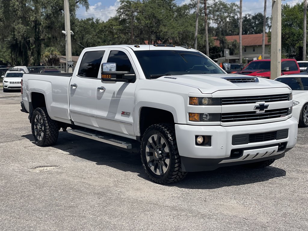 2017 Chevrolet Silverado - $29,999