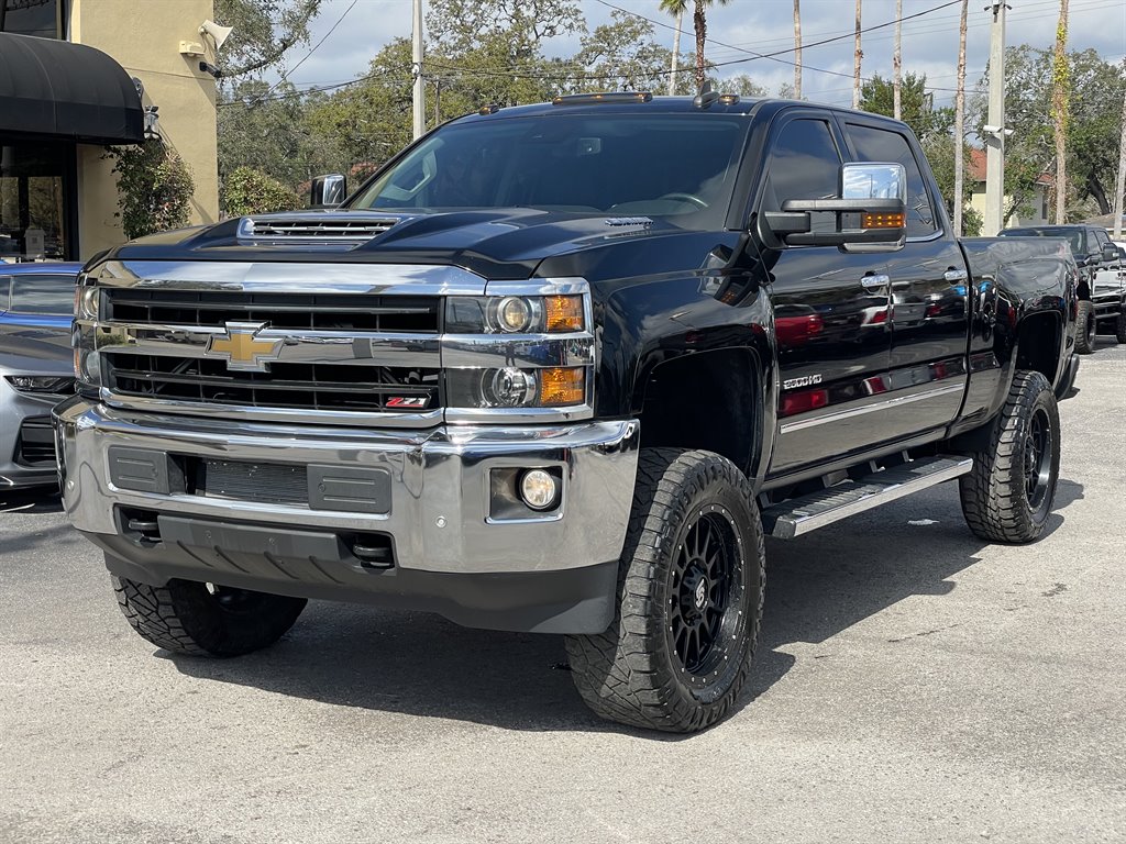 2018 Chevrolet Silverado 2500 LTZ photo
