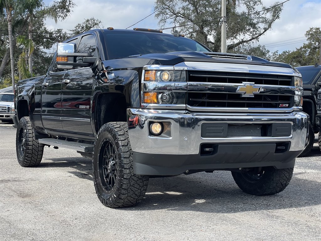 2018 Chevrolet Silverado 2500 LTZ photo