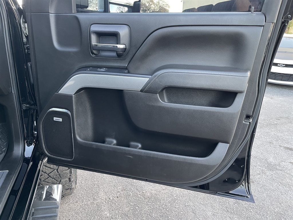 2018 Chevrolet Silverado 2500 LTZ photo