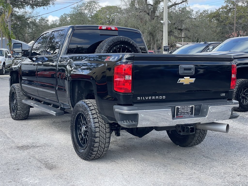 2018 Chevrolet Silverado 2500 LTZ photo