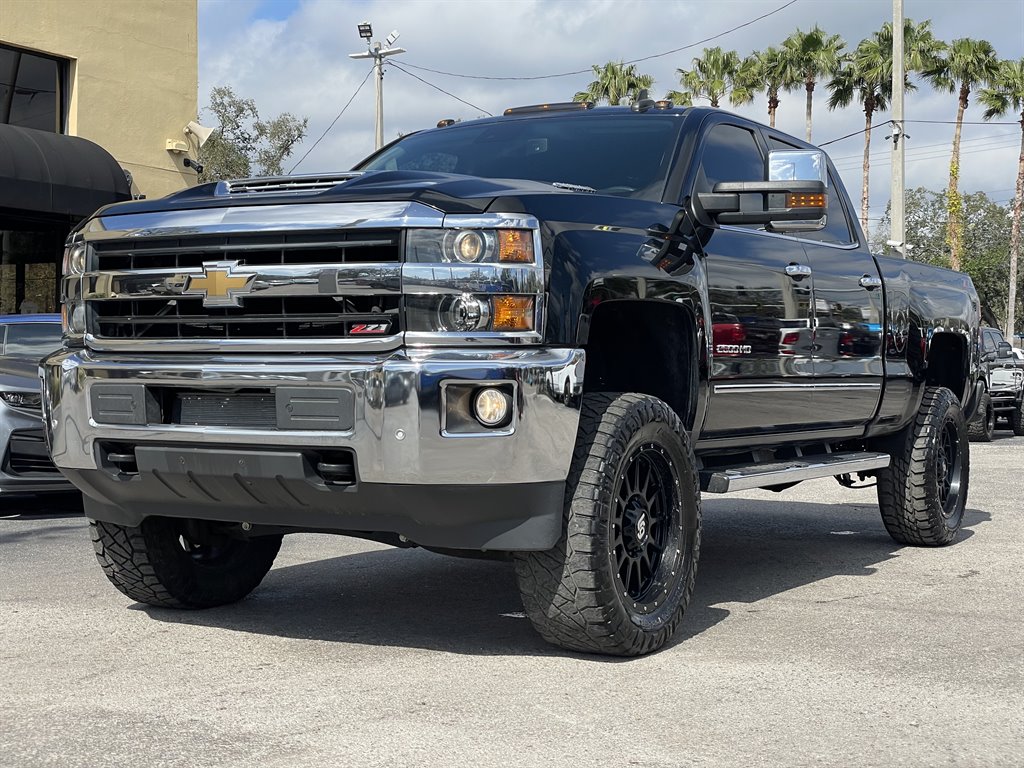 2018 Chevrolet Silverado 2500 LTZ photo