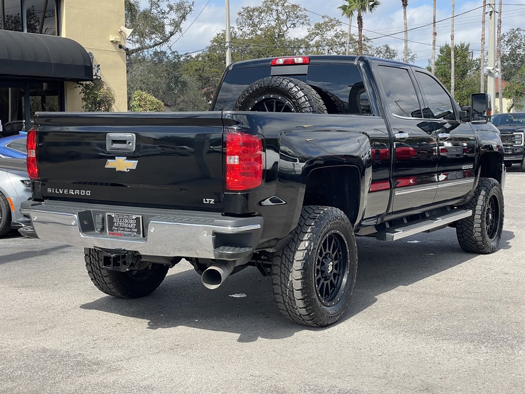 2018 Chevrolet Silverado 2500 LTZ photo