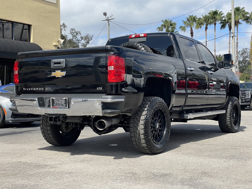 2018 Chevrolet Silverado 2500 LTZ photo