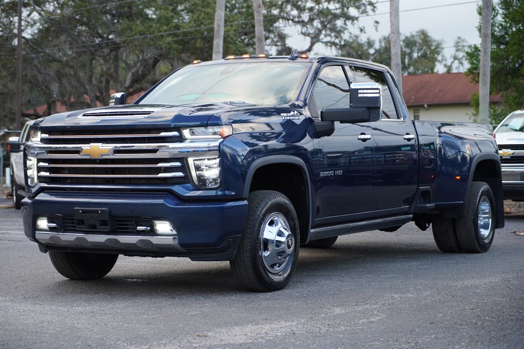 2021 Chevrolet Silverado - $59,999
