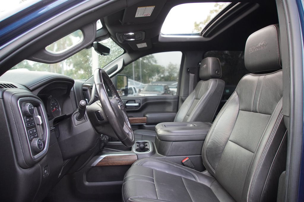 2021 Chevrolet Silverado - $59,999