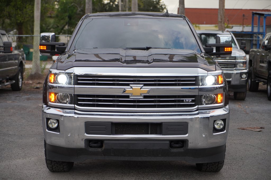 2016 Chevrolet Silverado - $39,999