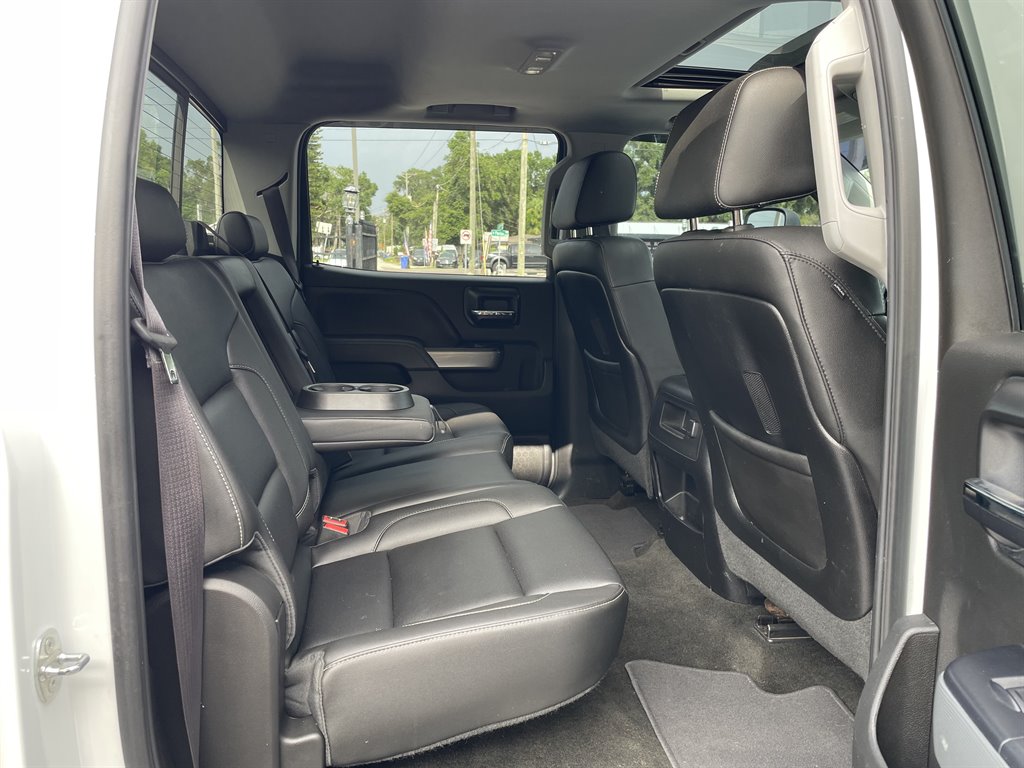 2015 Chevrolet Silverado - $45,999