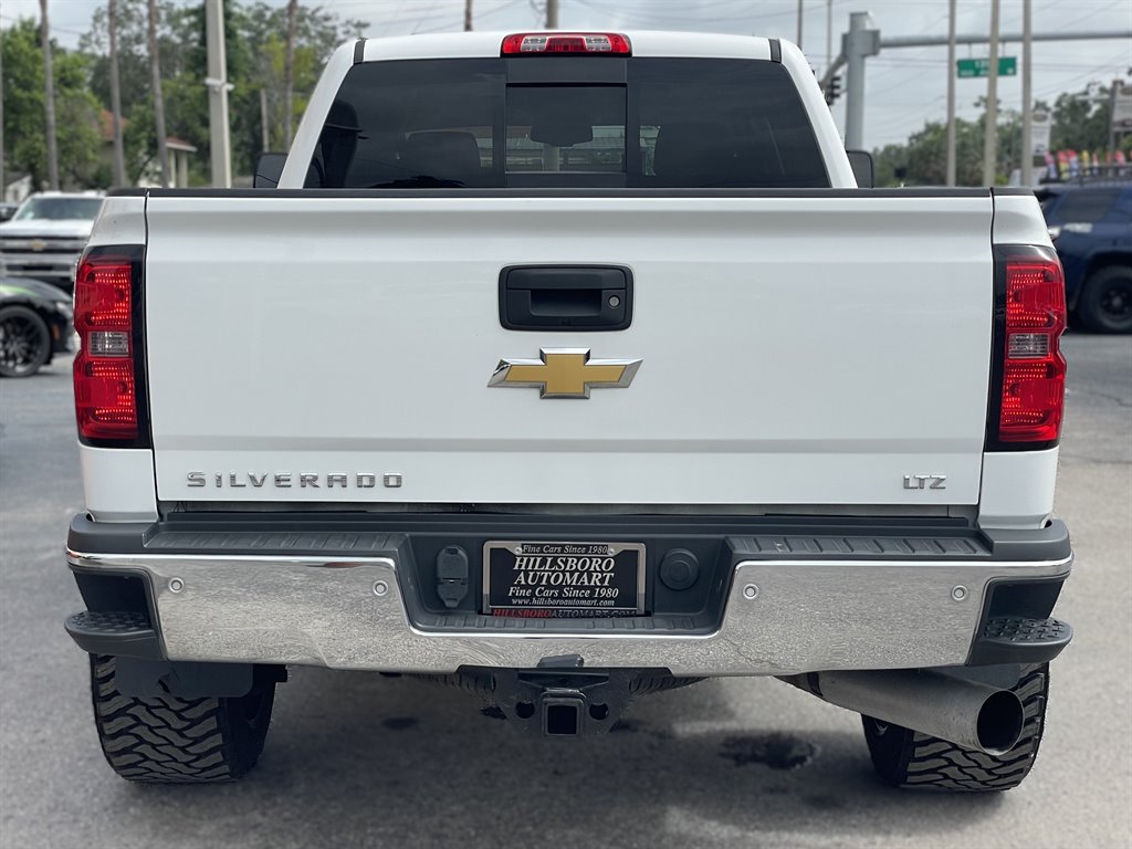 2015 Chevrolet Silverado - $45,999