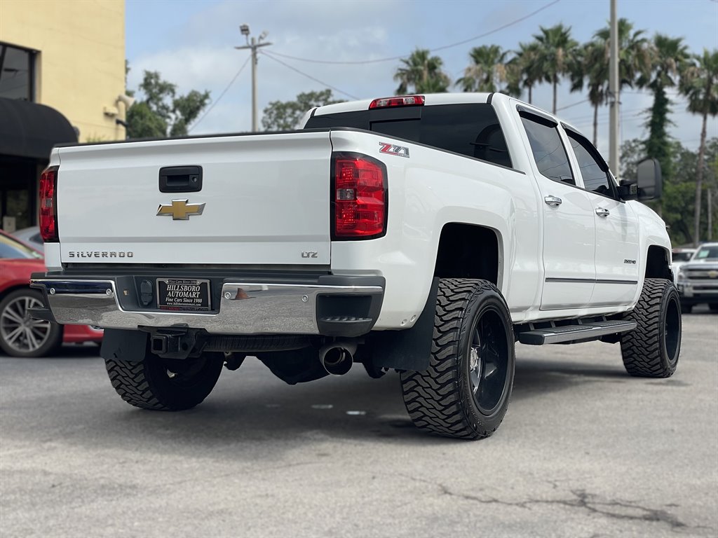 2015 Chevrolet Silverado - $45,999