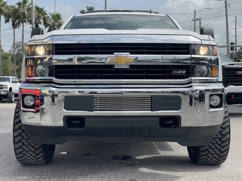 2015 Chevrolet Silverado - $45,999