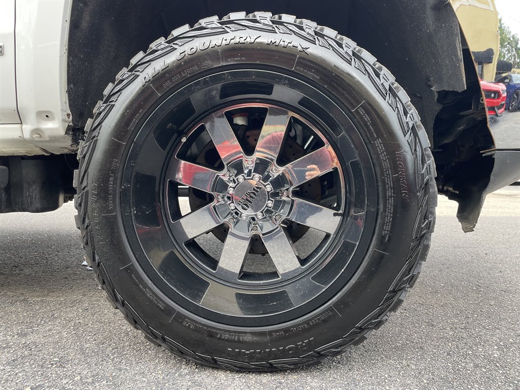 2015 Chevrolet Silverado - $45,999