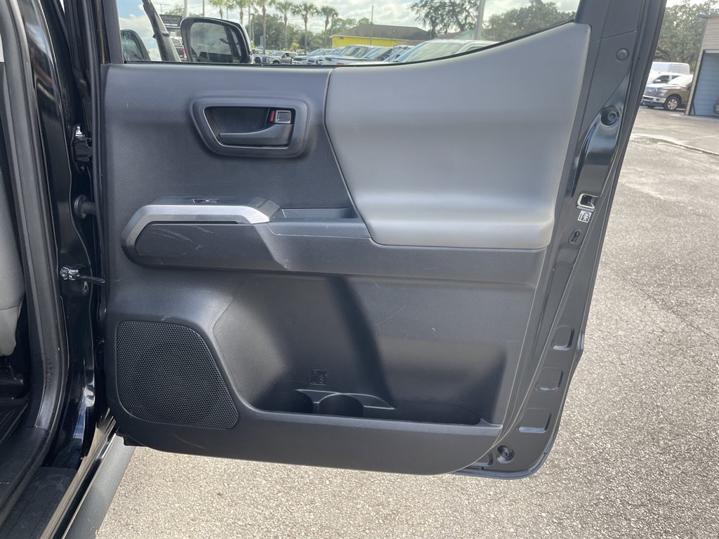 2018 Toyota Tacoma - $21,999