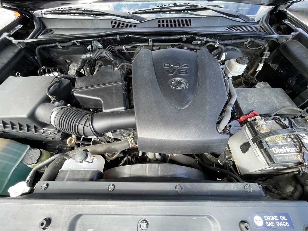 2018 Toyota Tacoma - $21,999