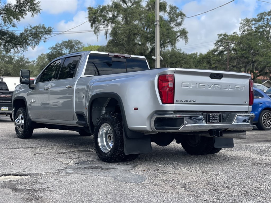 2021 Chevrolet Silverado - $42,999