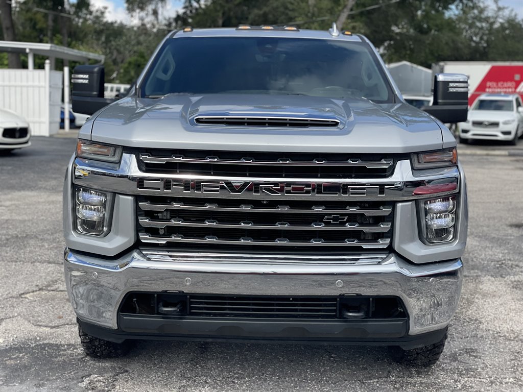 2021 Chevrolet Silverado - $42,999