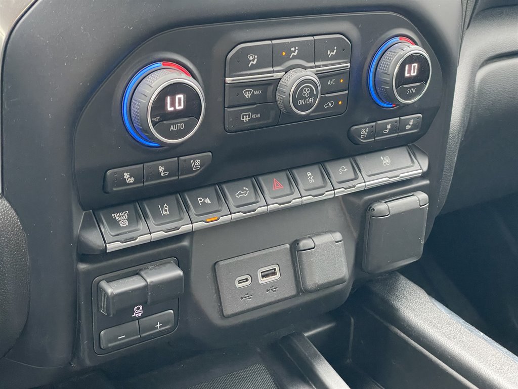 2021 Chevrolet Silverado - $42,999