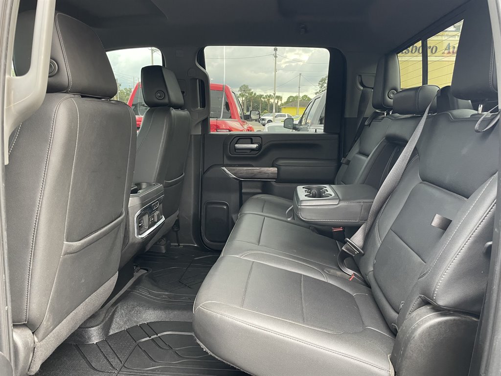 2021 Chevrolet Silverado - $42,999