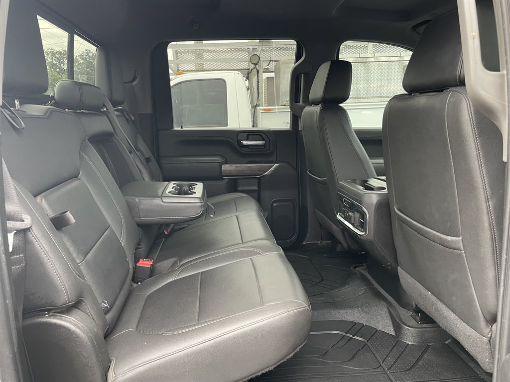 2021 Chevrolet Silverado - $42,999