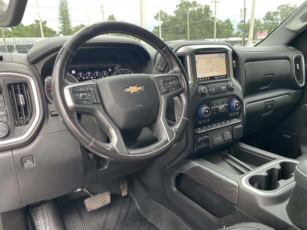 2021 Chevrolet Silverado - $42,999