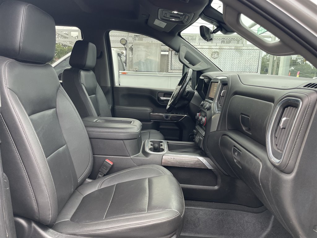 2021 Chevrolet Silverado - $42,999