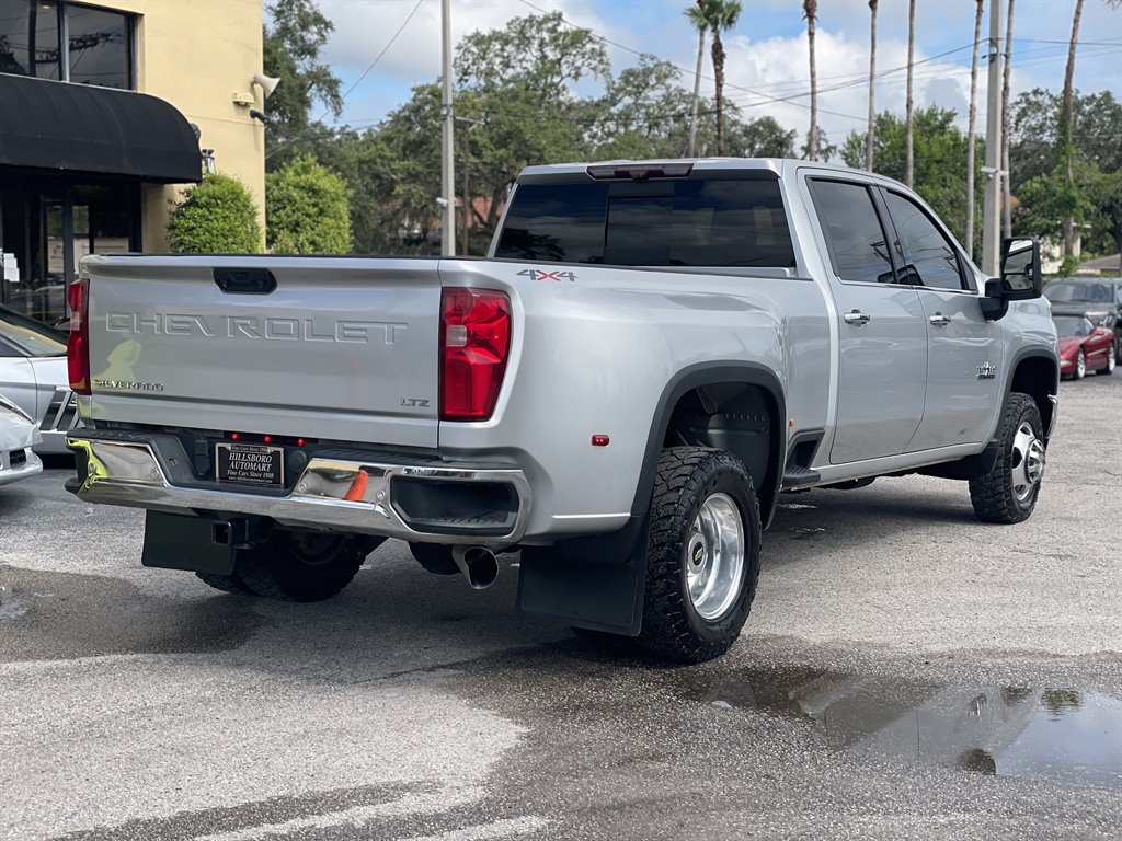 2021 Chevrolet Silverado - $42,999